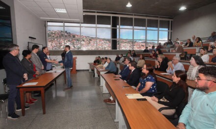 La UCAB acreditó a representantes de profesores y egresados para el período 2024-2026