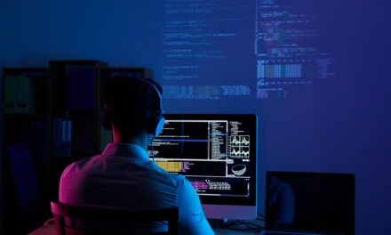 Tres egresados de Ingeniería Informática UCAB fueron reconocidos por sus tesis de grado en competencia nacional