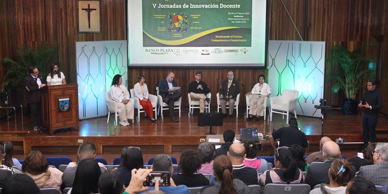 «La tecnología está desafiando al docente como figura central de la educación»