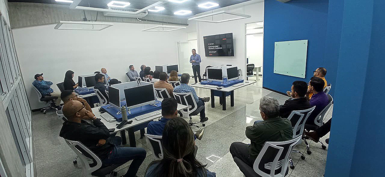 La UCAB será centro de capacitación en ciberseguridad avalado por la empresa internacional Fortinet