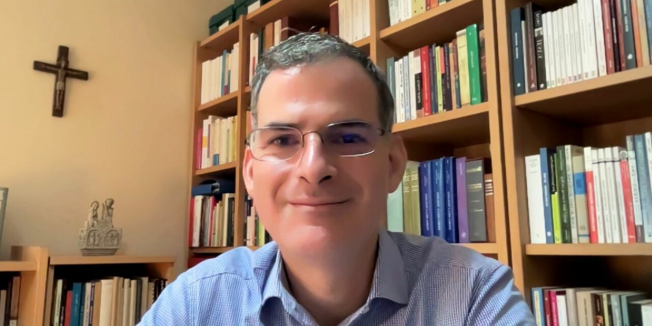 Teólogo Rafael Luciani: “No hay garantía de que el siguiente pontificado siga la línea de Francisco”