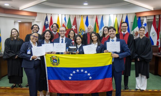 Delegación ucabista ganó por tercera vez certamen de Derechos Humanos en Costa Rica
