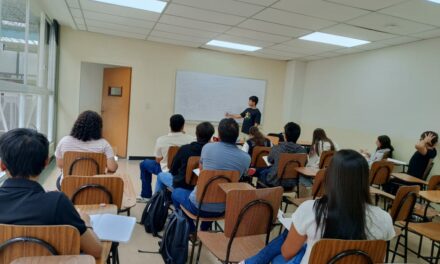 Programa «Estudiante tutor»: aprendizaje entre pares para mejorar el rendimiento académico