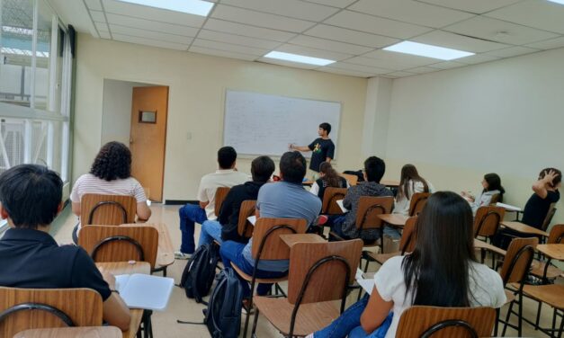 Programa «Estudiante tutor»: aprendizaje entre pares para mejorar el rendimiento académico