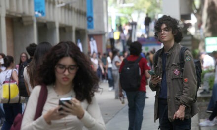 Jóvenes migrantes retornados comenzaron a disfrutar beca de la UCAB